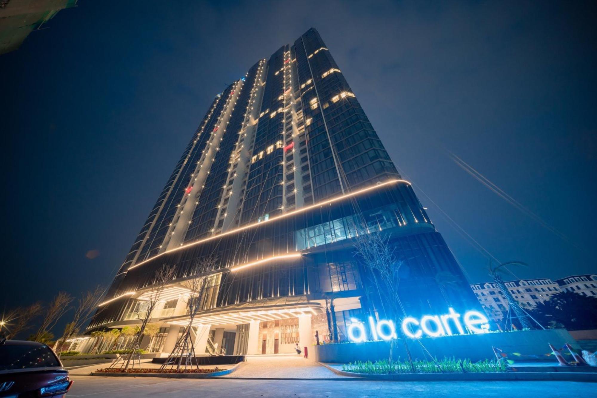 A La Carte Ha Long Apartment By The Beach Esterno foto