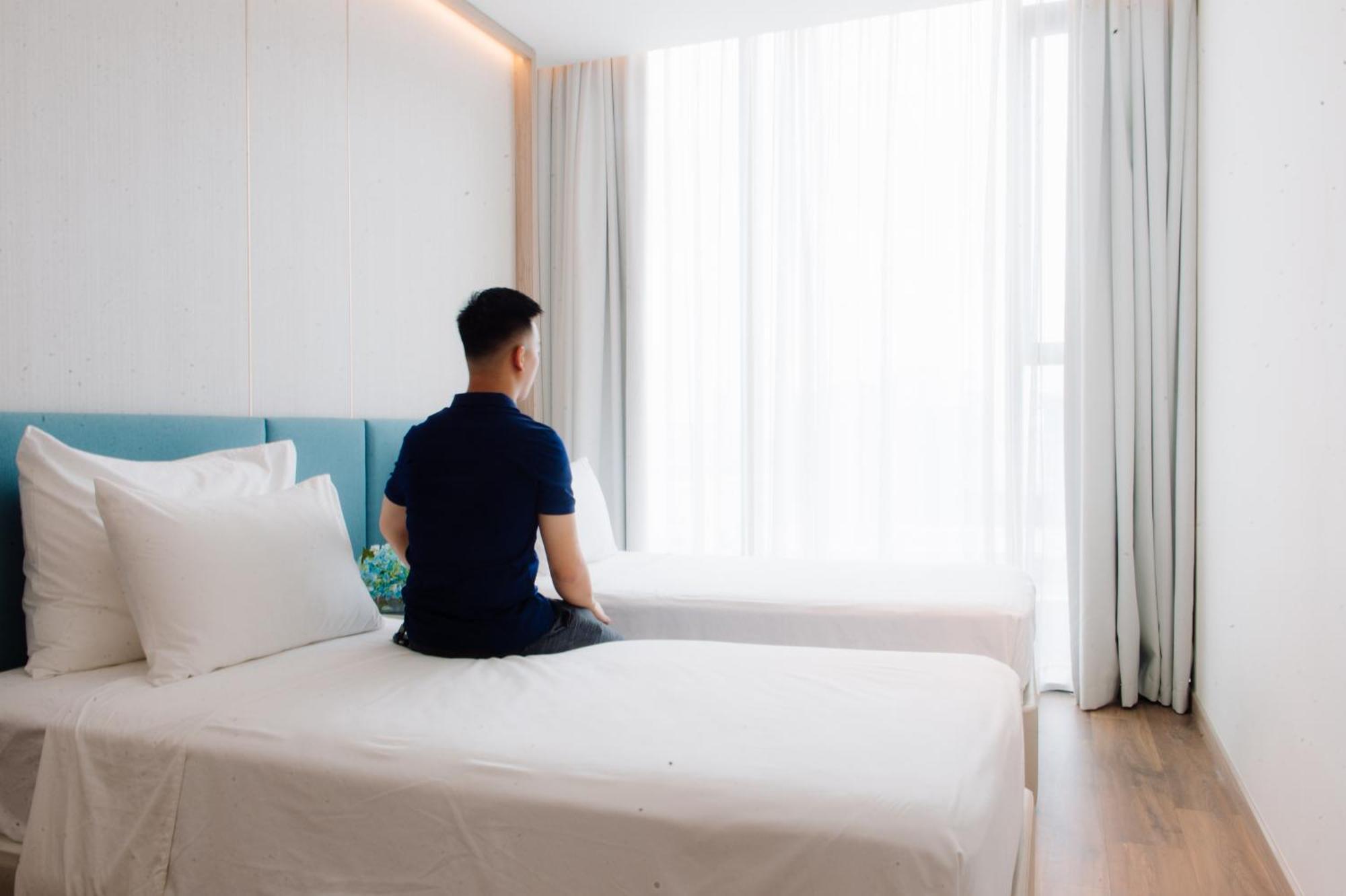 A La Carte Ha Long Apartment By The Beach Esterno foto