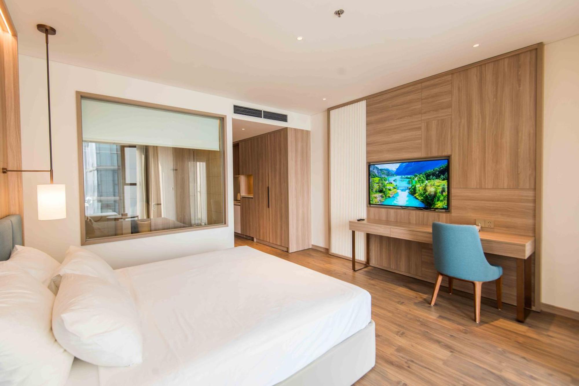 A La Carte Ha Long Apartment By The Beach Esterno foto
